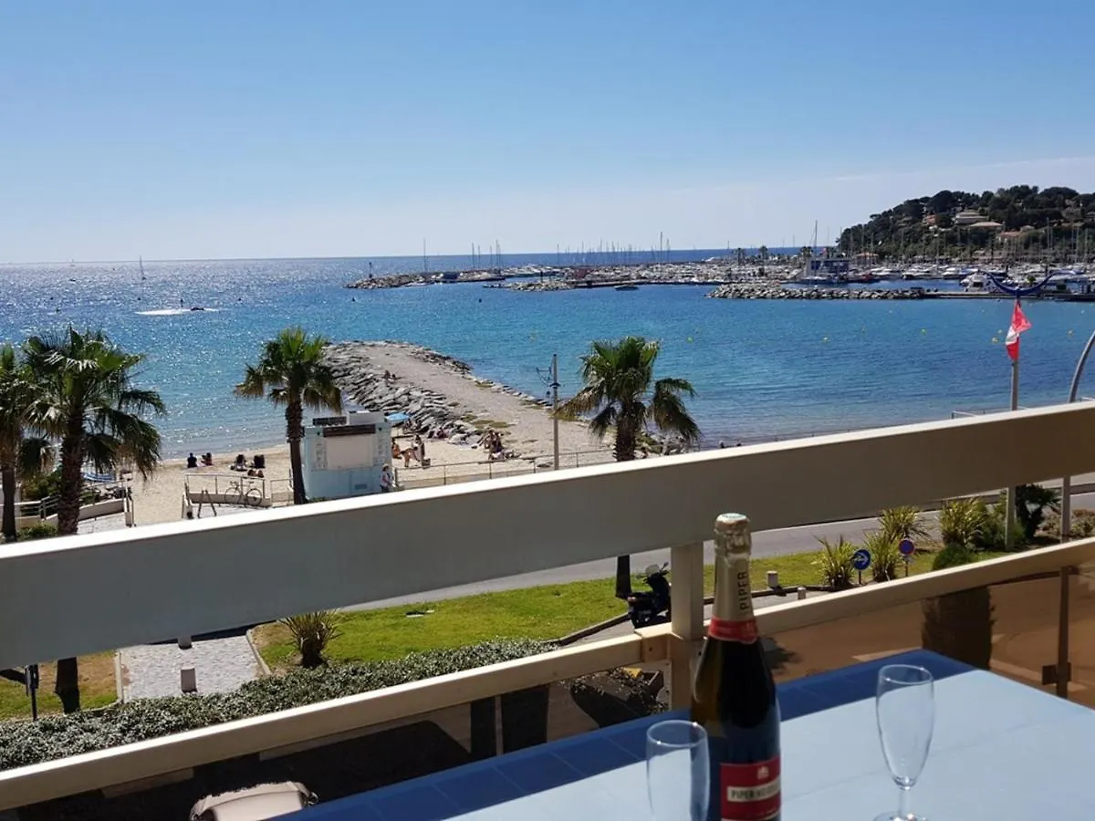 Studio Cabine Climatise Avec Terrasse, Parking, Animaux Admis - Fr-1-100-184 Cavalaire-sur-Mer