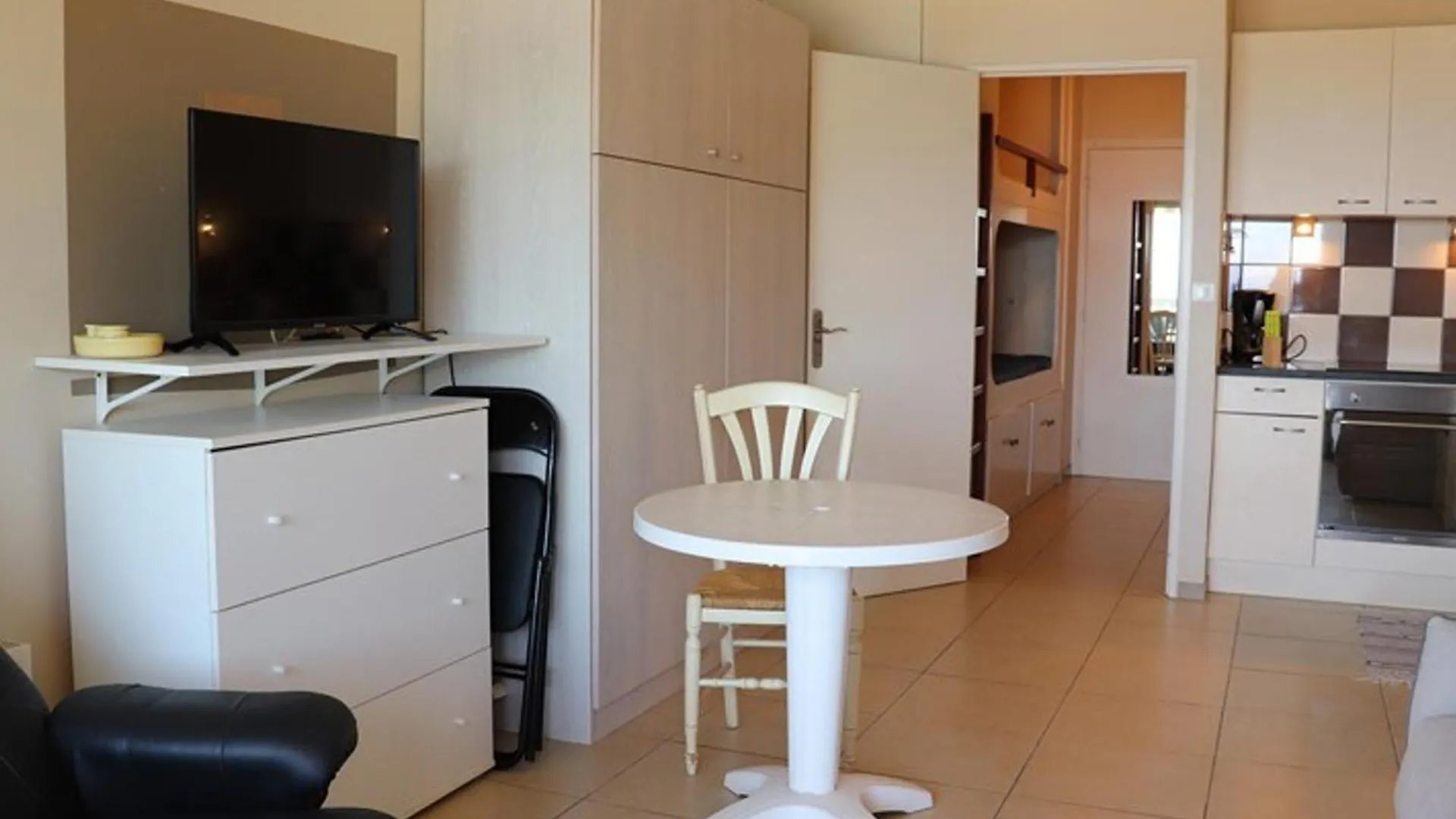 Studio Cabine Climatise Avec Terrasse, Parking, Animaux Admis - Fr-1-100-184 Cavalaire-sur-Mer 0*,  Frankrike